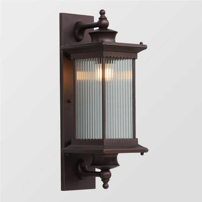 Lampada da Parete Esterna Rettangolare Classica – Design Atmosferico e Senza Tempo