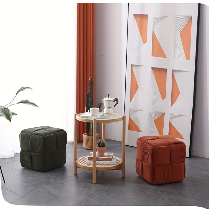 Compacte Vierkante Poef met Zachte Bekleding – Comfortabel en Veelzijdig Design