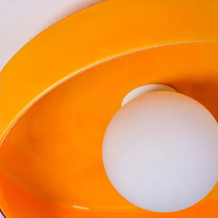 Moderni Pyöreä Lasinen Kattoledivalaisin – Elegantti ja Ajaton Muotoilu