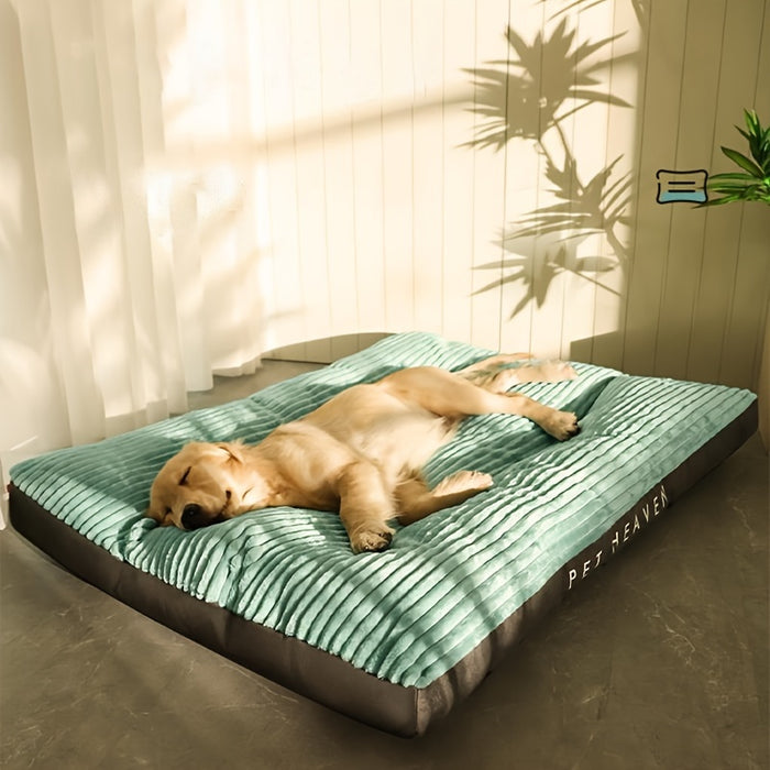 Lit confortable pour chiens avec surface nervurée et dessous antidérapant