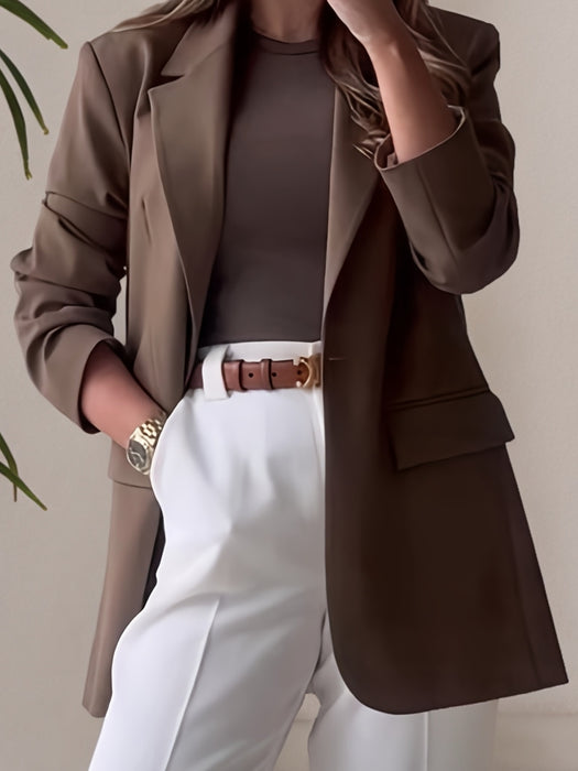 Blazer élégant pour femme avec fermeture à boutons et coupe structurée