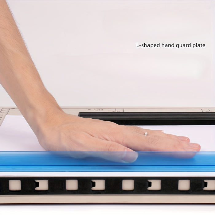 ProCut A4 Papierknipper – Nauwkeurig Snijden in Eén Vloeiende Beweging