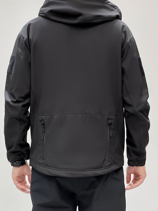 Giacca softshell outdoor uomo con cappuccio e calda fodera antivento