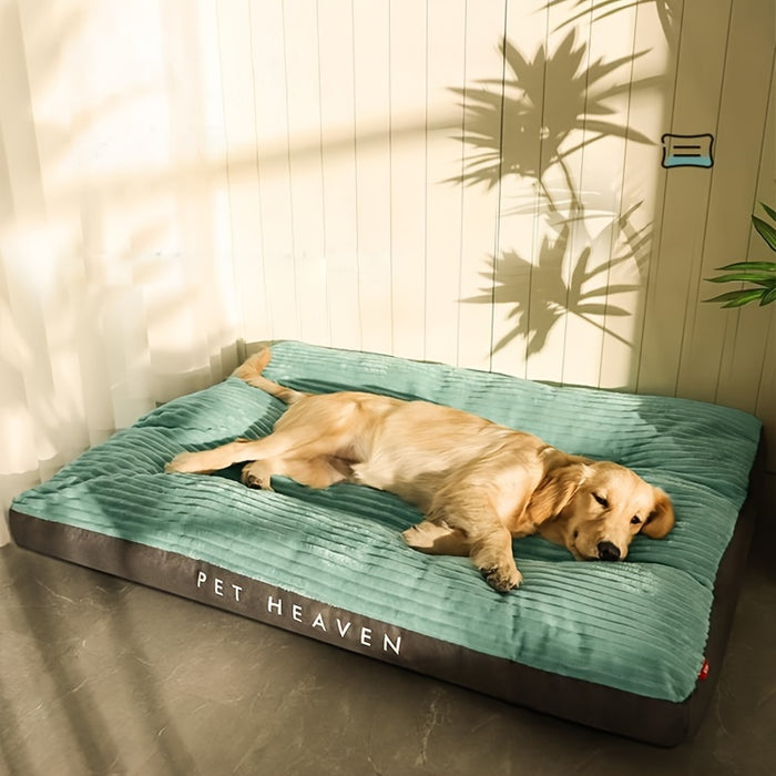 Lit confortable pour chiens avec surface nervurée et dessous antidérapant