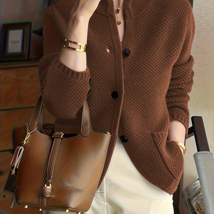 Damestriktrøje med opretstående krave – Komfortabel og tidløs