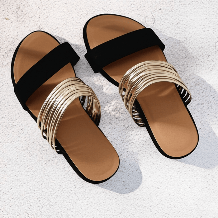 Naisten slip-on-sandaalit mukavalla pohjalla ja koristeellisilla remmeillä