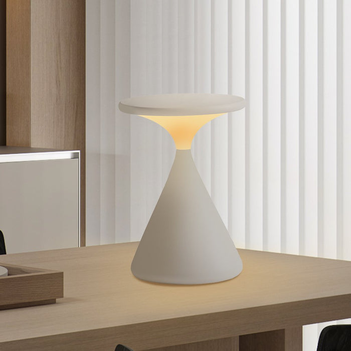 Aeron Hourglass Dimbare LED Tafellamp – Elegant en Kabelvrij Licht
