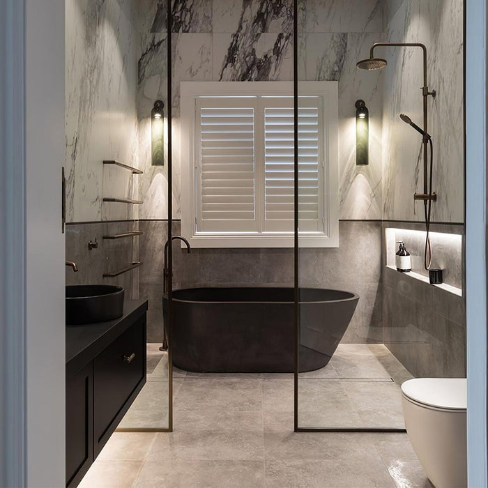 Cilindrische Glazen Wandlamp met Luxe Afwerking – Decoratieve LED Sconce voor Modern Interieur