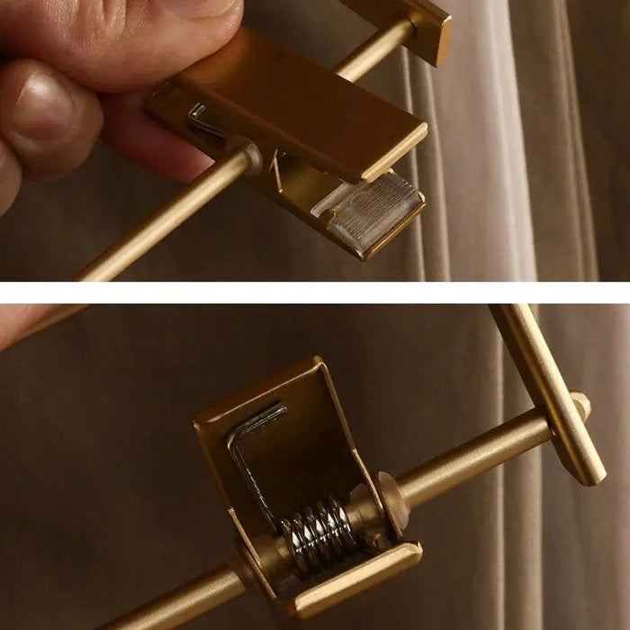 Metallklädhängare för byxor och kjolar med halkfria klämmor och platsbesparing