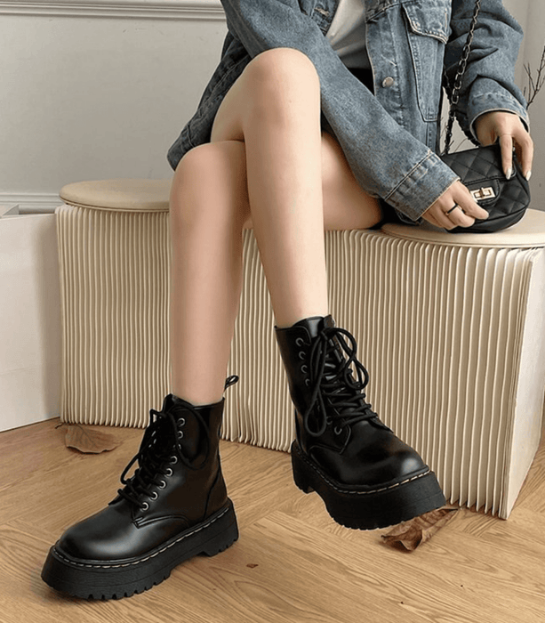 Stivali Combat con Plateau in Pelle da Donna – Stivali Streetstyle Grintosi con Suola Chunky Confortevole