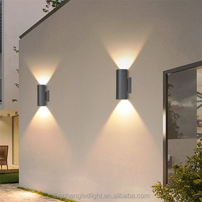 LED Buitenlamp voor Muur – Weerbestendig en Modern Ontwerp