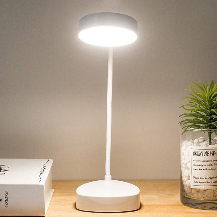 Moderne Justerbar LED Skrivebordslampe – Dimbart Lys med Fleksibel Nakke og USB-tilkobling