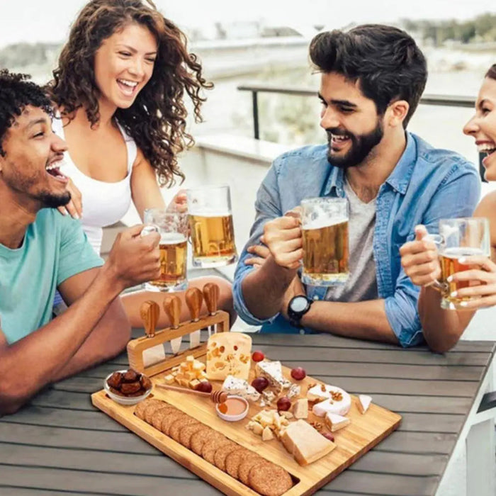 BambooServe Kaasplank Set – Stijlvol en Functioneel Genieten
