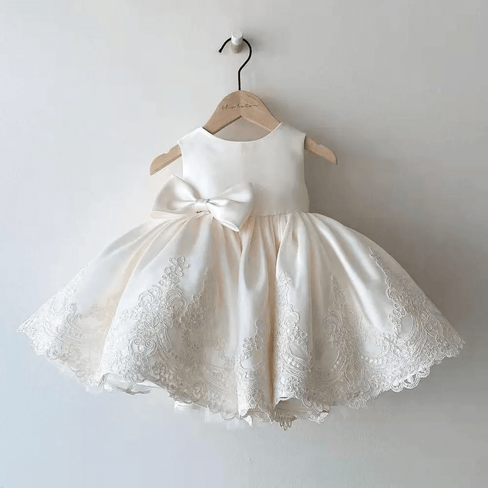 Aurora Prinsessenjurk met Kant en Strik – Luxe Elegant