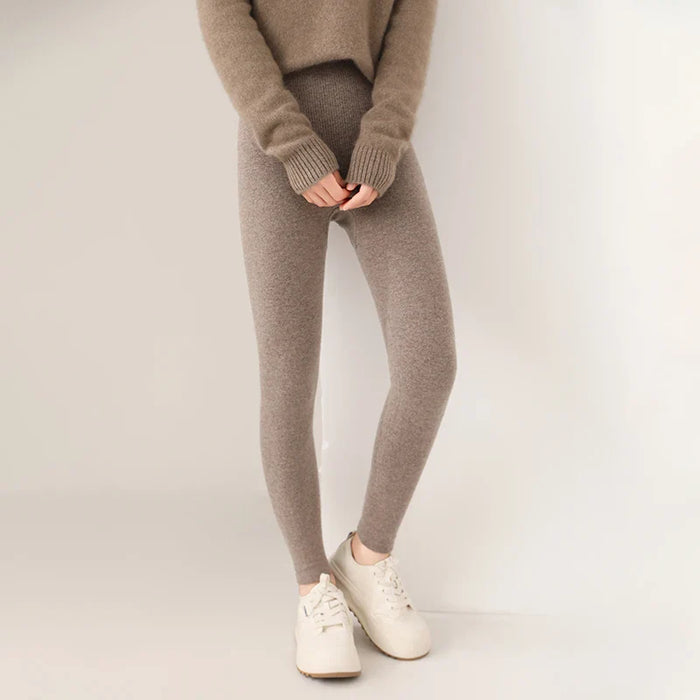 Gebreide Kasjmier Legging met Hoge Taille – Fijngebreide Dameslegging in Neutrale Tint