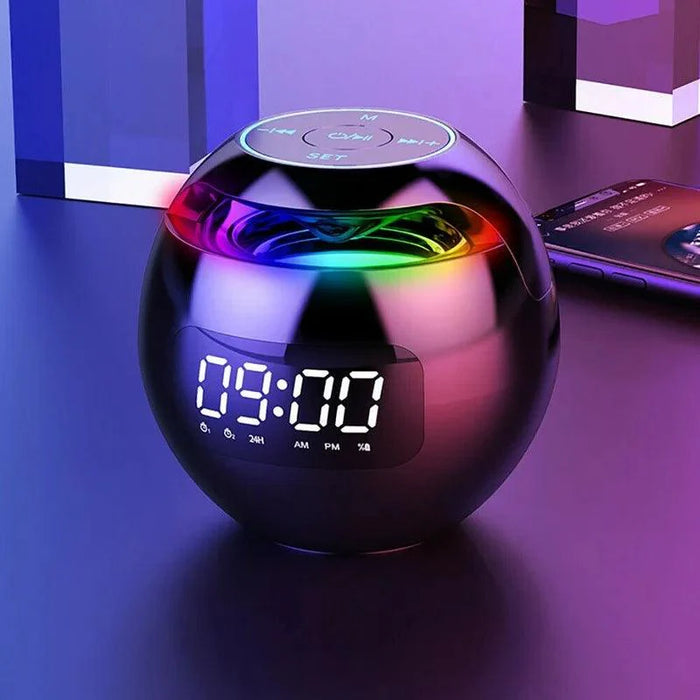 Bluetooth-herätyskellokaiutin LED-yövalolla ja digitaalisella kellolla makuuhuoneeseen
