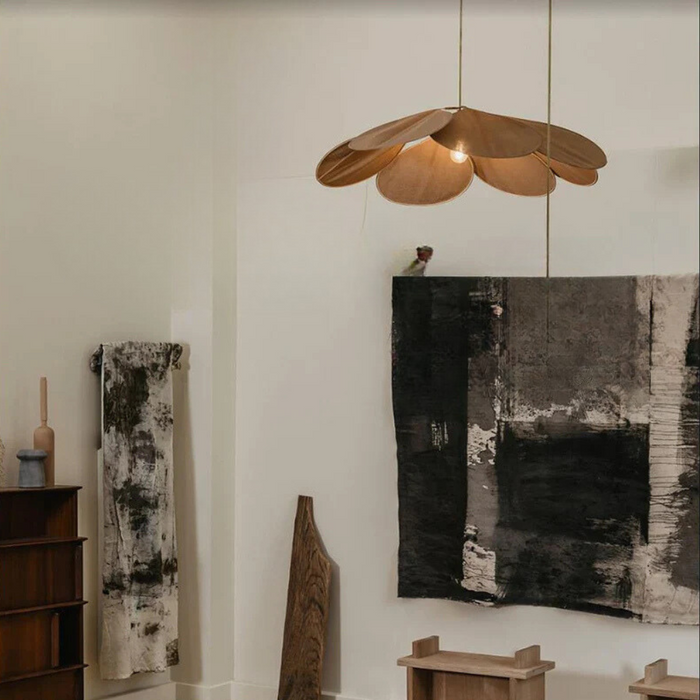 Suspension en Forme de Fleur – Design Naturel et Éclairage d’Ambiance