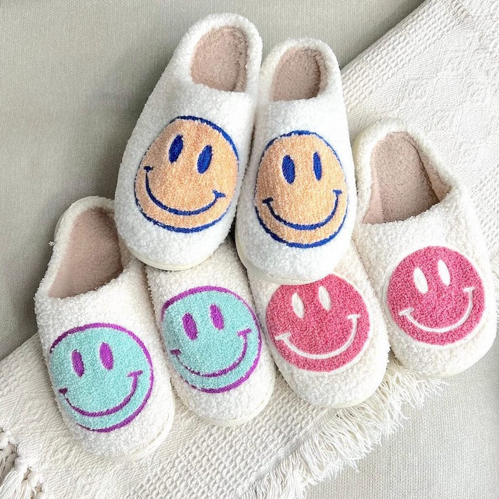 Smiley Comfort Pantoffels – Voor een vrolijke en warme sfeer