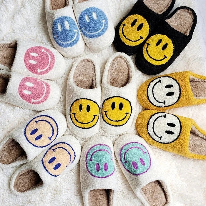 Smiley Comfort Pantoffels – Voor een vrolijke en warme sfeer
