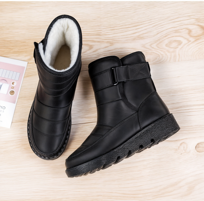 Vedenpitävät naisten talvikengät liukuesteillä – lämpimät talvisaappaat jäälle ja lumelle