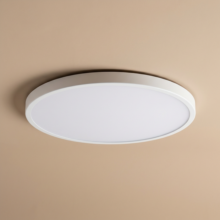 Lampada da Soffitto LED Rotonda con Bordo Dorato – Design Sottile e Luce Soffusa