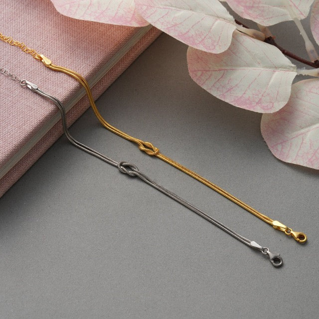 Elegante Knooparmband – Subtiel en Verfijnd