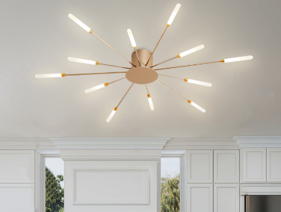 Lampada da soffitto moderna con più bracci luminosi per un'illuminazione potente e di stile