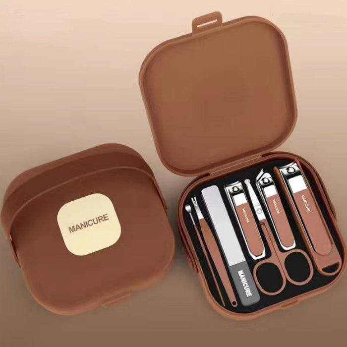 Täydellinen manikyyri-setti unisex kynsienhoitoon ja päivittäiseen groomingiin