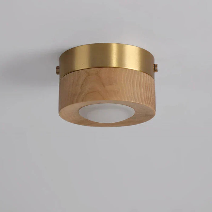 Houten LED-kattovalaisin pähkinäpuun sävyllä ja minimalistisella pyöreällä designilla