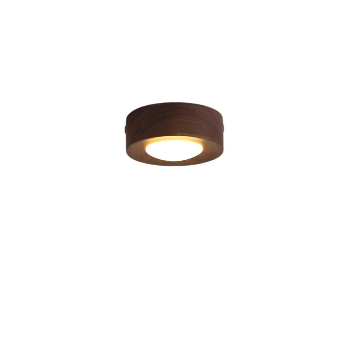Houten LED-kattovalaisin pähkinäpuun sävyllä ja minimalistisella pyöreällä designilla